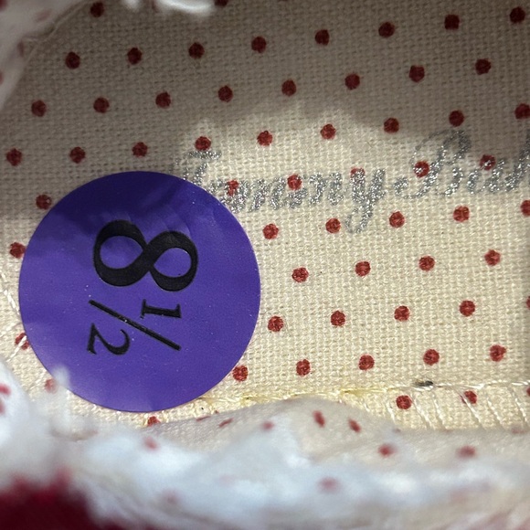 NEW…Tommy Bahama Red Canvas Sneakers women’s size 8.5 - Picture 5 of 13